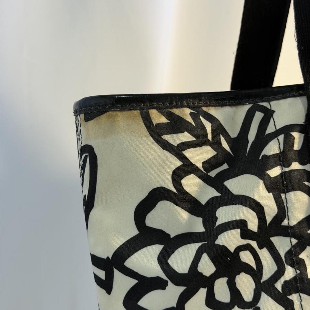Coach Poppy Daisy Floral Graffiti Tote Bag (16583)
